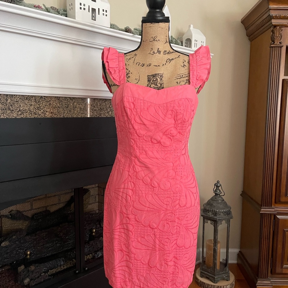 Lilly Pulitzer Sarafina Coral Pink Eyelet Embroidered Ruffle Dress Size 4